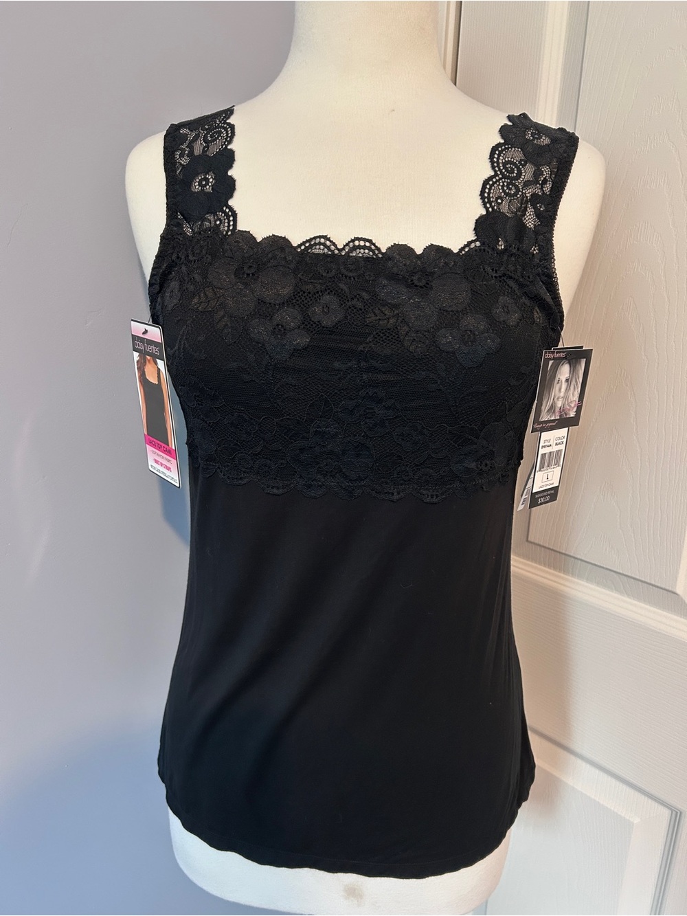 Daisy Fuentes Black Lace-Trim Camisole Tank